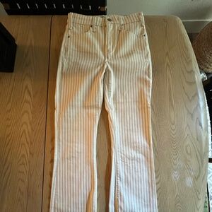 Abercrombie and Fitch 26 L white and cream striped ankle raw hem